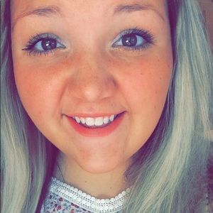 Meet your Posher, Chelsey